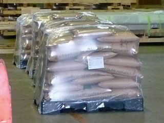 Shrink-wrapped packing