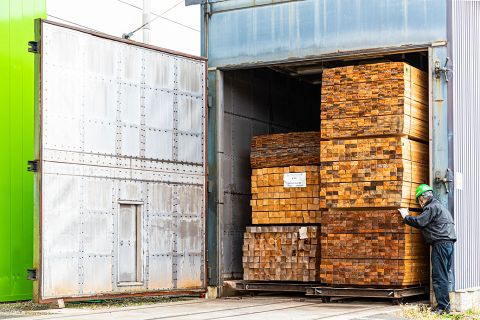 Heat treatment facility